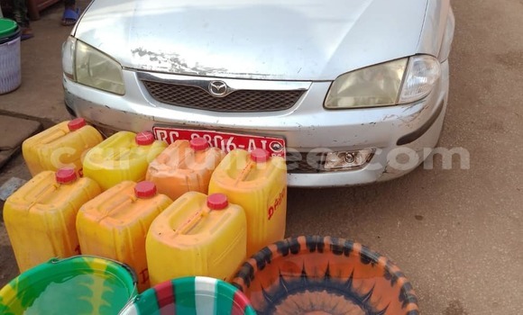 Buy Used Mazda 323 Silver Car in Conakry in Conakry Buy Used Mazda 323 Silver Car in Conakry in Conakry