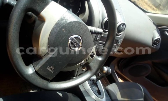 Buy Used Nissan Rogue Silver Car in Conakry in Conakry Buy Used Nissan Rogue Silver Car in Conakry in Conakry