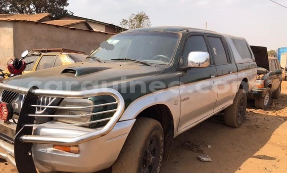 Buy Used Mitsubishi L200 Other Car in Conakry in Conakry Buy Used Mitsubishi L200 Other Car in Conakry in Conakry
