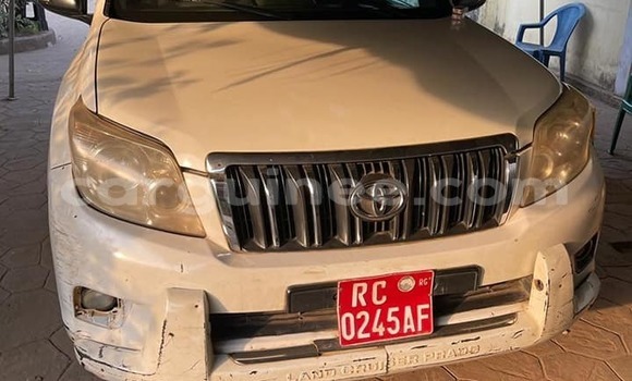 Buy Used Toyota Land Cruiser Prado White Car in Conakry in Conakry Buy Used Toyota Land Cruiser Prado White Car in Conakry in Conakry