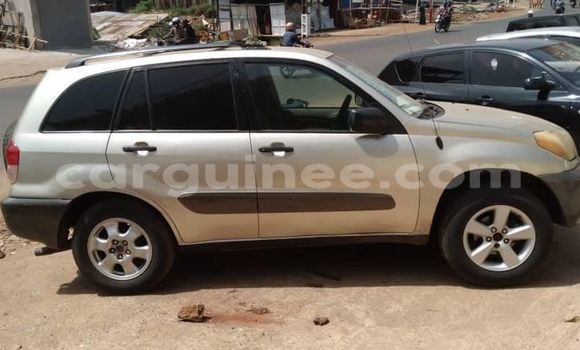 Buy Used Toyota RAV4 Silver Car in Conakry in Conakry Buy Used Toyota RAV4 Silver Car in Conakry in Conakry