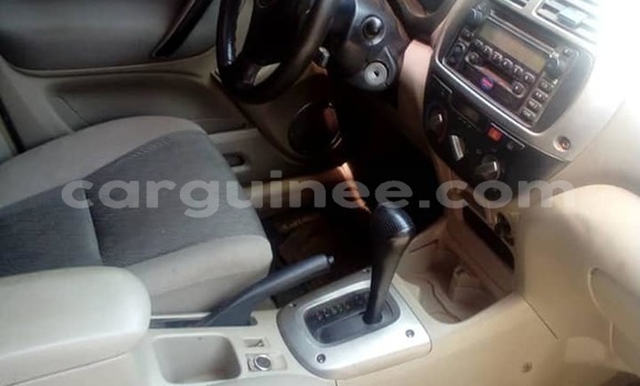 Buy Used Toyota RAV4 Silver Car in Conakry in Conakry Buy Used Toyota RAV4 Silver Car in Conakry in Conakry