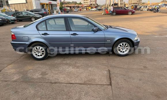 Acheter Occasion Voiture BMW 3–Series Bleu à Conakry, Conakry Acheter Occasion Voiture BMW 3–Series Bleu à Conakry, Conakry