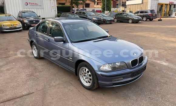 Acheter Occasion Voiture BMW 3–Series Bleu à Conakry, Conakry Acheter Occasion Voiture BMW 3–Series Bleu à Conakry, Conakry