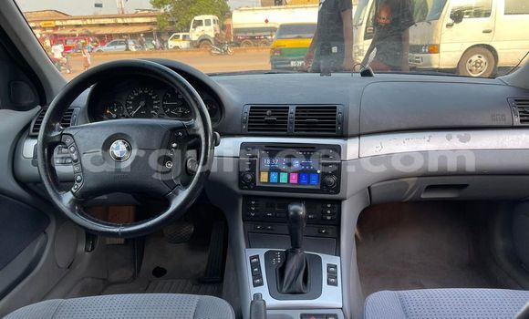 Acheter Occasion Voiture BMW 3–Series Bleu à Conakry, Conakry Acheter Occasion Voiture BMW 3–Series Bleu à Conakry, Conakry