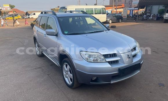 Acheter Occasion Voiture Mitsubishi Outlander Gris à Conakry, Conakry Acheter Occasion Voiture Mitsubishi Outlander Gris à Conakry, Conakry