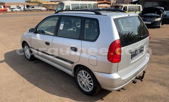 Acheter Occasion Voiture Mitsubishi Spacestar Gris à Conakry, Conakry Acheter Occasion Voiture Mitsubishi Spacestar Gris à Conakry, Conakry