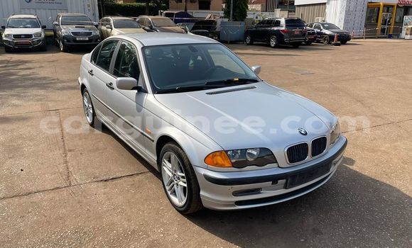 Acheter Occasion Voiture BMW 3–Series Gris à Conakry, Conakry Acheter Occasion Voiture BMW 3–Series Gris à Conakry, Conakry