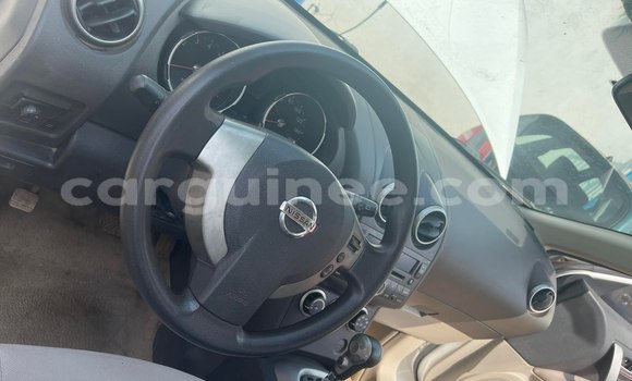 Buy Used Nissan Rogue White Car in Conakry in Conakry Buy Used Nissan Rogue White Car in Conakry in Conakry