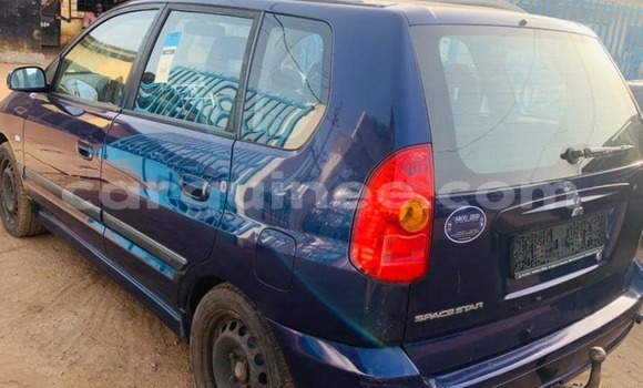 Buy Used Mitsubishi Spacestar Blue Car in Conakry in Conakry Buy Used Mitsubishi Spacestar Blue Car in Conakry in Conakry