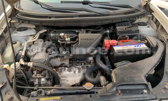 Buy Used Nissan Rogue Silver Car in Conakry in Conakry Buy Used Nissan Rogue Silver Car in Conakry in Conakry