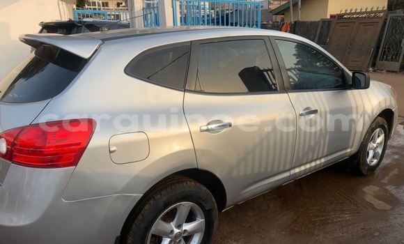 Buy Used Nissan Rogue Silver Car in Conakry in Conakry Buy Used Nissan Rogue Silver Car in Conakry in Conakry