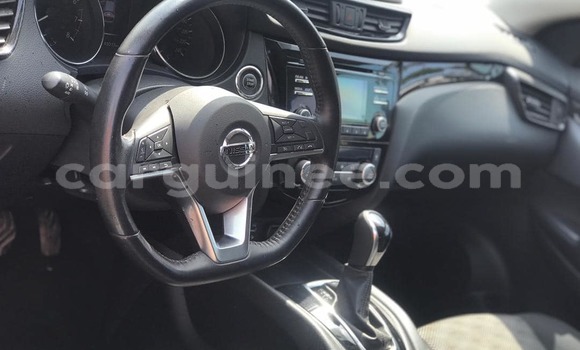 Acheter Occasion Voiture Nissan Qashqai Blanc à Conakry, Conakry Acheter Occasion Voiture Nissan Qashqai Blanc à Conakry, Conakry