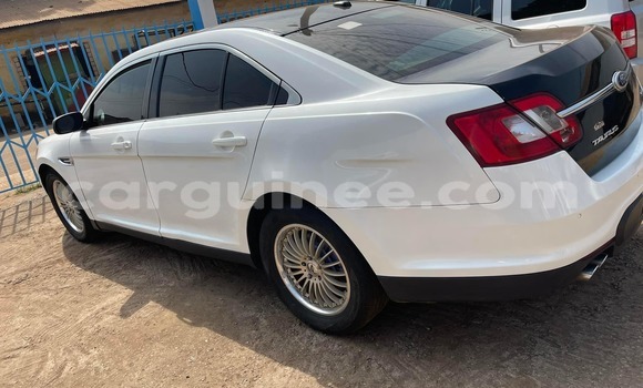 Buy Used Ford Taunus White Car in Conakry in Conakry Buy Used Ford Taunus White Car in Conakry in Conakry