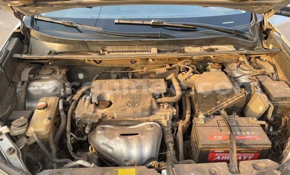 Acheter Occasion Voiture Toyota RAV4 Gris à Conakry, Conakry Acheter Occasion Voiture Toyota RAV4 Gris à Conakry, Conakry