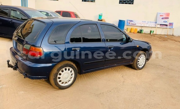 Buy Used Nissan Almera Blue Car in Conakry in Conakry Buy Used Nissan Almera Blue Car in Conakry in Conakry
