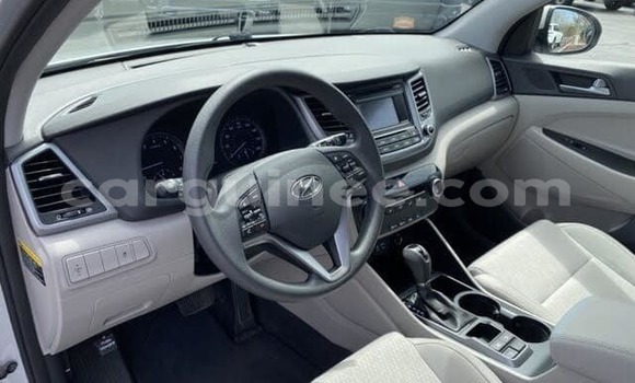Acheter Occasion Voiture Hyundai Tucson Gris à Conakry, Conakry Acheter Occasion Voiture Hyundai Tucson Gris à Conakry, Conakry