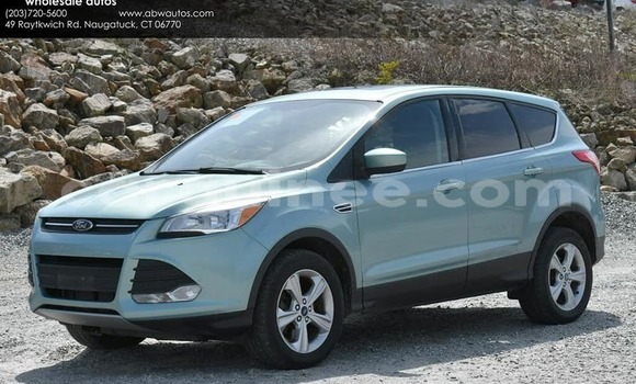 Acheter Occasion Voiture Ford Escape Bleu à Conakry, Conakry Acheter Occasion Voiture Ford Escape Bleu à Conakry, Conakry