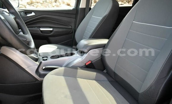 Acheter Occasion Voiture Ford Escape Bleu à Conakry, Conakry Acheter Occasion Voiture Ford Escape Bleu à Conakry, Conakry