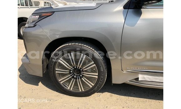 Acheter Import Voiture Lexus LX Autre à Import - Dubai, Conakry Acheter Import Voiture Lexus LX Autre à Import - Dubai, Conakry
