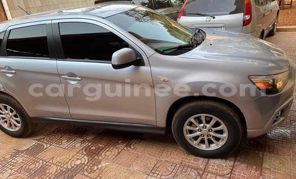 Buy Used Mitsubishi RVR Silver Car in Conakry in Conakry Buy Used Mitsubishi RVR Silver Car in Conakry in Conakry