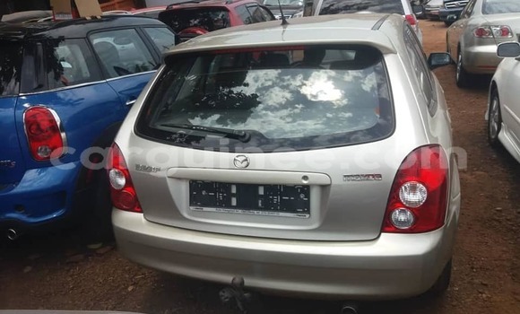 Acheter Occasion Voiture Mazda 323 Gris à Conakry, Conakry Acheter Occasion Voiture Mazda 323 Gris à Conakry, Conakry