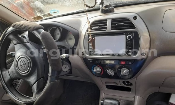 Buy Used Toyota RAV4 Silver Car in Conakry in Conakry Buy Used Toyota RAV4 Silver Car in Conakry in Conakry