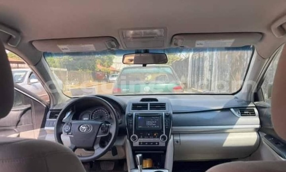 Buy Used Toyota Camry Silver Car in Conakry in Conakry Buy Used Toyota Camry Silver Car in Conakry in Conakry