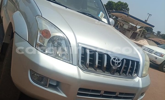 Acheter Occasion Voiture Toyota Land Cruiser Prado Gris à Conakry, Conakry Acheter Occasion Voiture Toyota Land Cruiser Prado Gris à Conakry, Conakry