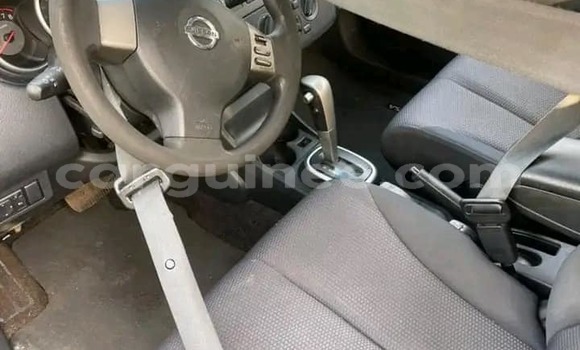 Acheter Occasion Voiture Nissan Versa Bleu à Conakry, Conakry Acheter Occasion Voiture Nissan Versa Bleu à Conakry, Conakry