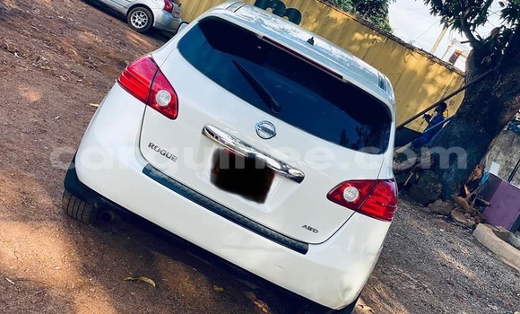 Acheter Occasion Voiture Nissan Rogue Blanc à Conakry, Conakry Acheter Occasion Voiture Nissan Rogue Blanc à Conakry, Conakry