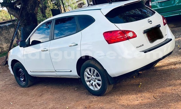 Acheter Occasion Voiture Nissan Rogue Blanc à Conakry, Conakry Acheter Occasion Voiture Nissan Rogue Blanc à Conakry, Conakry