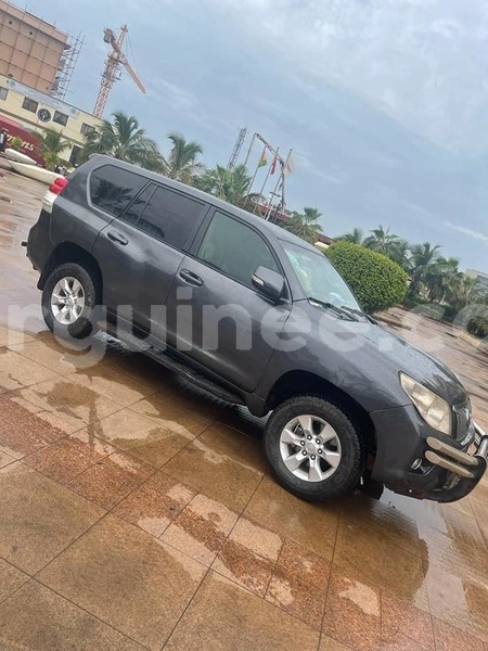 Big with watermark toyota land cruiser prado conakry conakry 7444