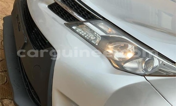 Acheter Occasion Voiture Toyota RAV4 Gris à Conakry, Conakry Acheter Occasion Voiture Toyota RAV4 Gris à Conakry, Conakry