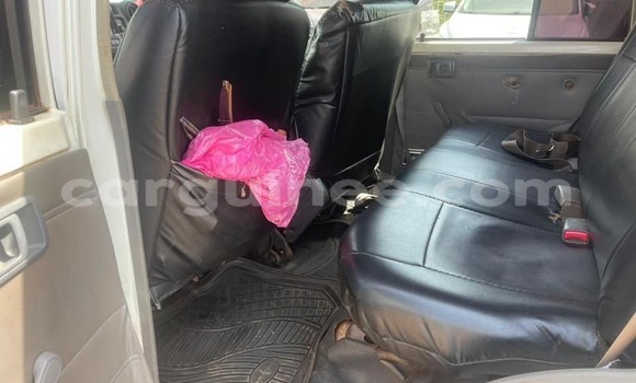 Acheter Occasion Voiture Toyota Land Cruiser Blanc à Conakry, Conakry Acheter Occasion Voiture Toyota Land Cruiser Blanc à Conakry, Conakry