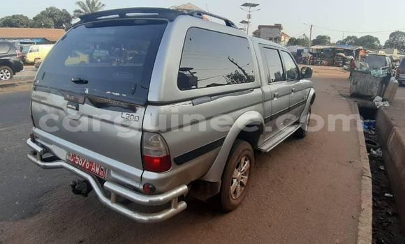 Acheter Occasion Voiture Mitsubishi L200 Gris à Conakry, Conakry Acheter Occasion Voiture Mitsubishi L200 Gris à Conakry, Conakry