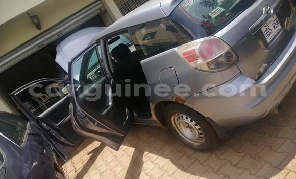 Acheter Occasion Voiture Toyota Matrix Bleu à Conakry, Conakry Acheter Occasion Voiture Toyota Matrix Bleu à Conakry, Conakry