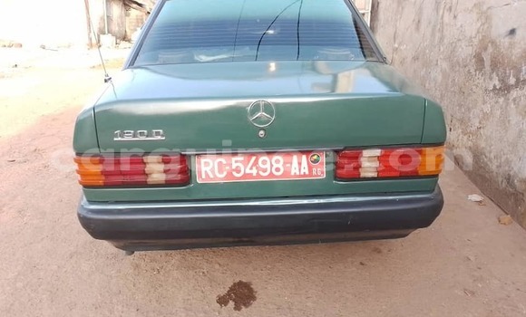 Acheter Occasion Voiture Mercedes-Benz 190–Series Vert à Conakry, Conakry