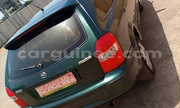 Acheter Occasion Voiture Mazda 323 Vert à Conakry, Conakry Acheter Occasion Voiture Mazda 323 Vert à Conakry, Conakry