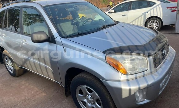 Acheter Occasion Voiture Toyota RAV4 Gris à Conakry, Conakry Acheter Occasion Voiture Toyota RAV4 Gris à Conakry, Conakry