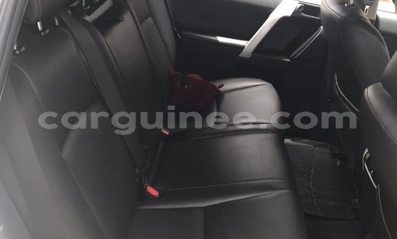 Acheter Occasion Voiture Toyota Land Cruiser Prado Blanc à Conakry, Conakry Acheter Occasion Voiture Toyota Land Cruiser Prado Blanc à Conakry, Conakry