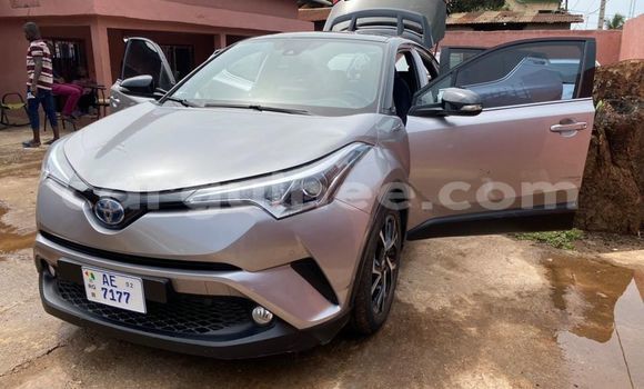 Buy Used Toyota C-HR Silver Car in Conakry in Conakry Buy Used Toyota C-HR Silver Car in Conakry in Conakry