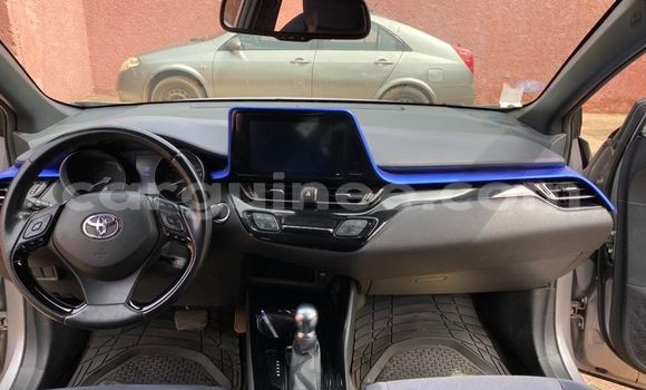 Buy Used Toyota C-HR Silver Car in Conakry in Conakry Buy Used Toyota C-HR Silver Car in Conakry in Conakry