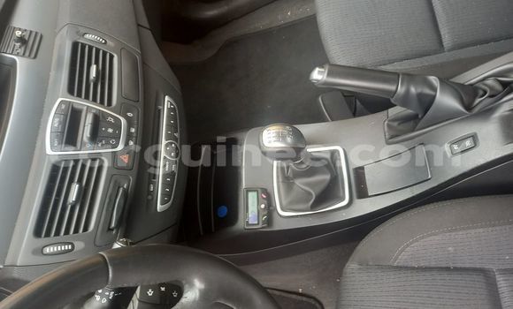 Buy Used Renault Logan Silver Car in Conakry in Conakry Buy Used Renault Logan Silver Car in Conakry in Conakry