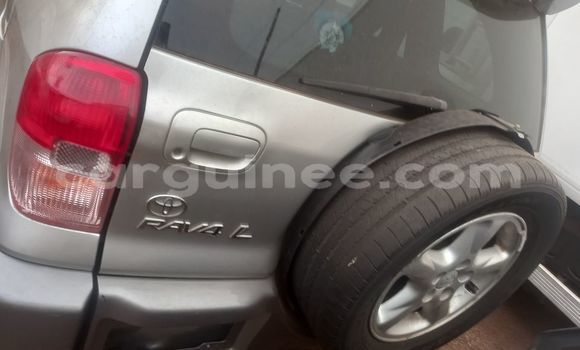 Buy Used Toyota RAV4 Silver Car in Conakry in Conakry Buy Used Toyota RAV4 Silver Car in Conakry in Conakry