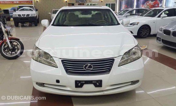 Buy Import Lexus ES White Car in Import - Dubai in Conakry Buy Import Lexus ES White Car in Import - Dubai in Conakry