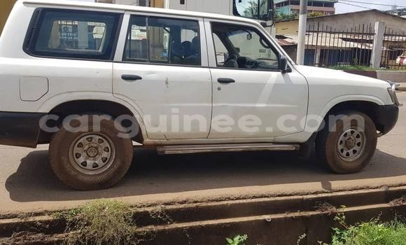 Acheter Occasion Voiture Nissan Patrol Blanc à Conakry, Conakry Acheter Occasion Voiture Nissan Patrol Blanc à Conakry, Conakry