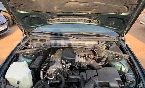 Buy Used BMW 3–Series Green Car in Conakry in Conakry Buy Used BMW 3–Series Green Car in Conakry in Conakry