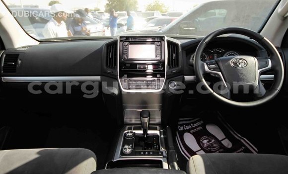 Buy Import Toyota Land Cruiser Black Car in Import - Dubai in Conakry Buy Import Toyota Land Cruiser Black Car in Import - Dubai in Conakry