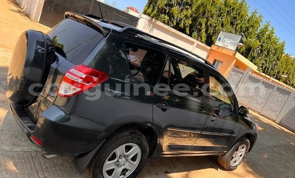 Buy Used Toyota RAV4 Black Car in Conakry in Conakry Buy Used Toyota RAV4 Black Car in Conakry in Conakry